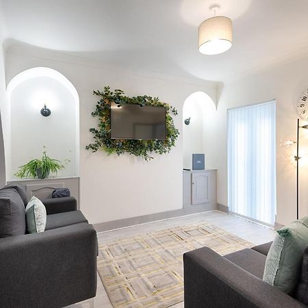 Groves House Swansea City Centre Apartment Exterior photo